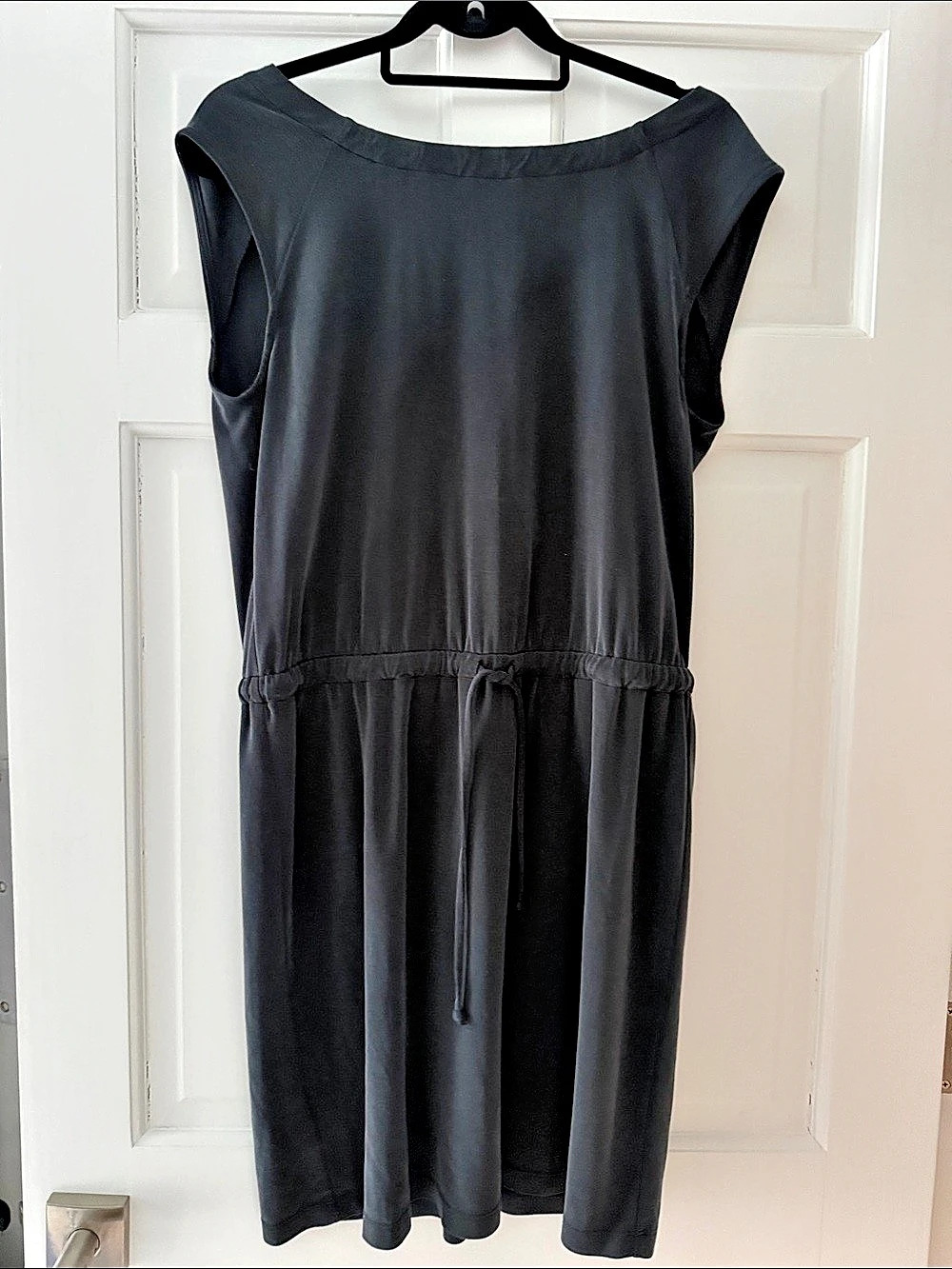 LOFT Petite Midi Dress Black Size XS Like New